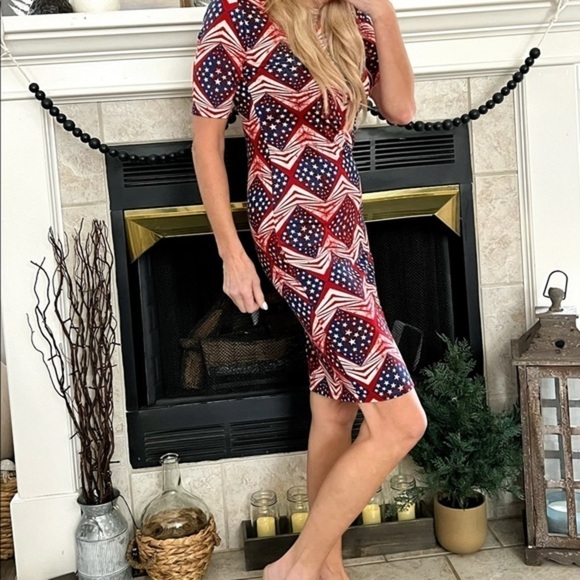 Lularoe Patriotic Dress - Picture 2 of 3